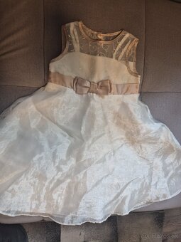 Dievcenske šaty pre vek 2 roky - 3