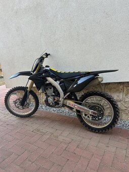 SUZUKI RMZ 250 - 3