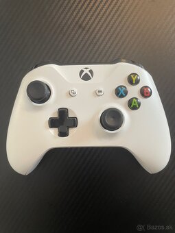 Xbox One S 1TB so všetkým príslušentvom - 3