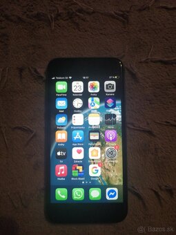 iPhone 8 - 3