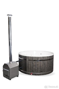 Nová hydromasážna vírivka (kúpacia kaďa) s externou pieckou - 3