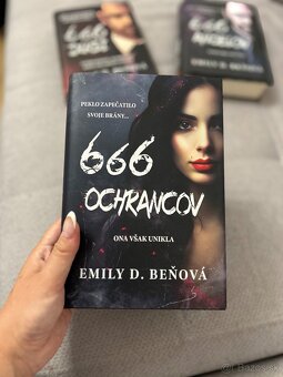 Séria 666 Emily D. Beňová - 3