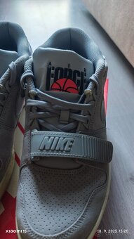 Nike Air Force - 3