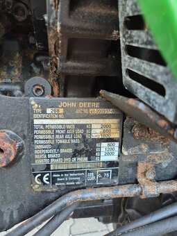 JOHN DEERE malotraktor, zimní údržba, 4x4 - 3