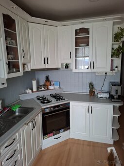 Kuchynská linka - 3