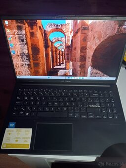 Asus Vivobook - 3