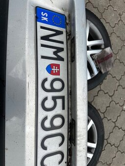 Golf 4 zadný nárazník - 3