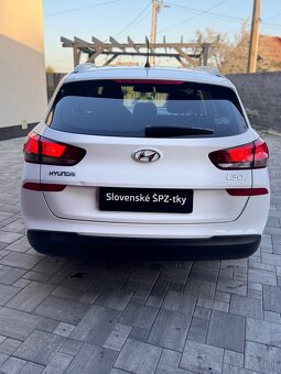 Hyundai i30 1.6Crdi Facelift - 3