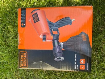 Pieskovacia pištol Black Decker 320l/min 6.3Bar - 3