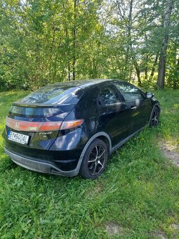 Predam Hondu civic ufo 2.2 cdi - 3