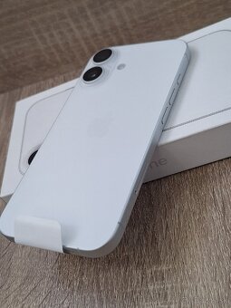 Predám Nový iPhone 16 128GB v záruke 2 Roky - 3