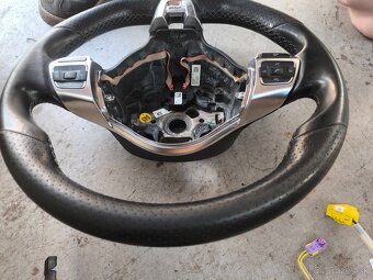 Volant Volkswagen RLine s multifunkciou - 3