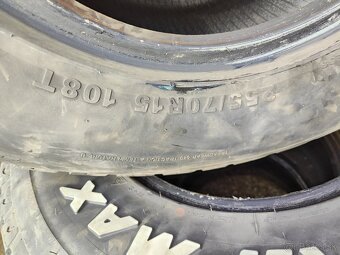 255/70 R15 - 3