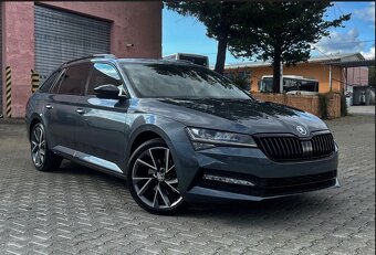 Škoda Superb Combi 2.0 TDI Sportline 4x4 - 3
