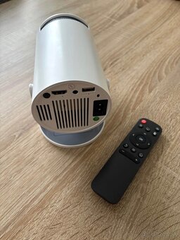 🎥 Mini projektor HY300 PRO 🎥 - 3