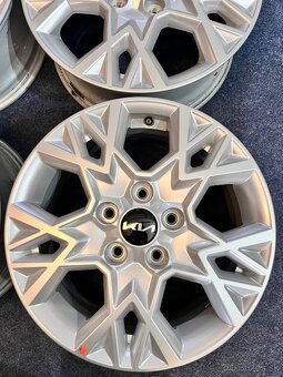5x114,3 R16 Originál disky KIA Ceed - stav nových - 3