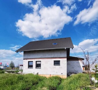 PREDAJ: 4 izbová novostavba, Pečeňady - 3