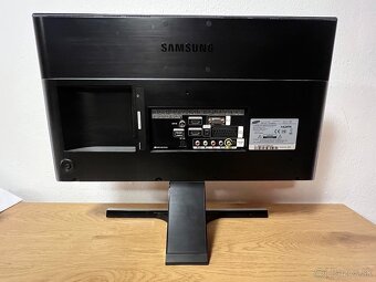 Predám monitor Samaung - 3