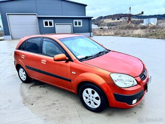 KIA Rio 1.4i - 3