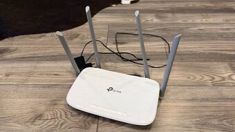 Predám 2x WIFI router TP LINK biely, čierny - 3