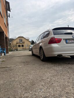 BMW 318d e91 - 3