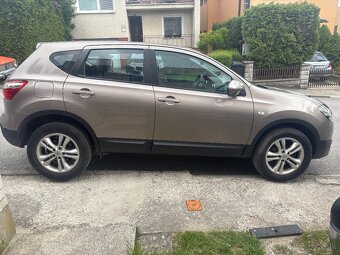 Nissan Qashqai 1.6 dCi Tekna 4x2 - 3