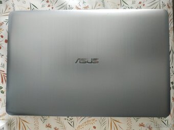 x Asus Vivobook 12Gb Ram / 256Gb Ssd / Geforce Mx110 Gddr5 x - 3