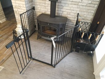 Bezpečnostná ohrádka ,bránka a štyri zábrany - 3