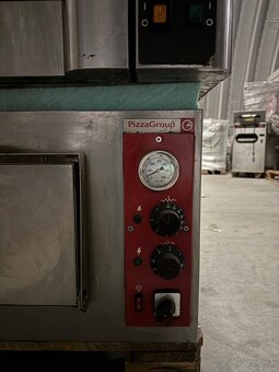 Pizza pece ZANUSSI PME430 a PIZZAGROUP ENTRY4 - 3