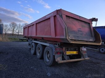 SKLÁPĚCÍ NÁVĚS SCHMITZ r.2002, nápravy SAF - 3