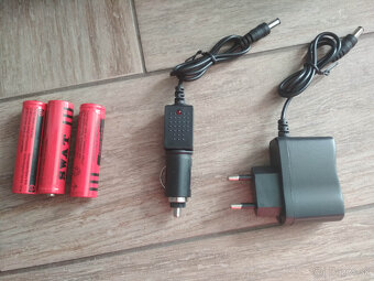 Nový prenosný akumulátorový LED halogén 30W-nabíjateľný - 3