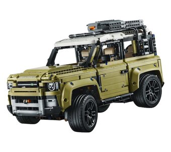 Predam LEGO Technic 42110 Land Rover Defender - 3