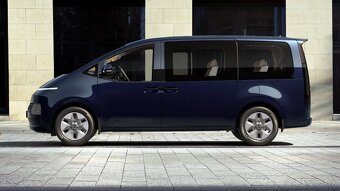 Prenájom 9 miestneho auta - 3