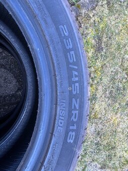 235/45 R18 Letne Nokian - 3