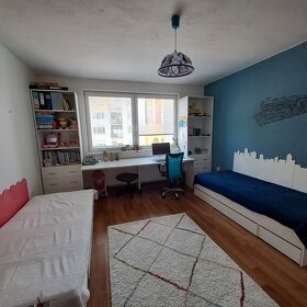 Predávame krásny 3-izbový byt Levice - znížená cena - 3