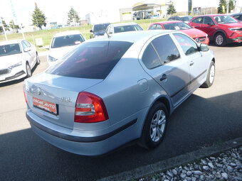 Škoda Octavia 1,4i 16V 2011 - 3