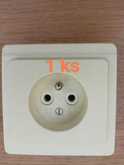 Zásuvky a vypínače zn. MAKEL - 3