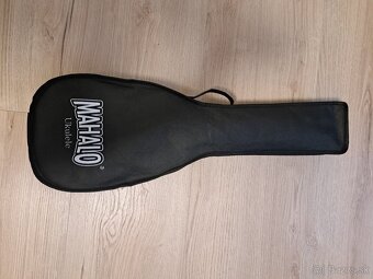 ukulele Mahalo MR1 Black - 3