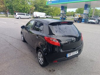 Predám Mazda 2 rok výroby 2008 - 3