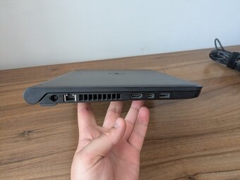 Dell Latitude 3340 (Core i3 / 8Gb Ram / 128 Gb SSD) - 3