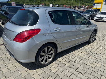 Peugeot 308 1.6 HDi FAP Family - 3