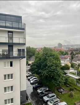 V A J N O R S K Á | 2i byt 68 m² + balkón | BA III - Nové - 3