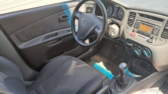 Kia Rio 1.4.. - 3