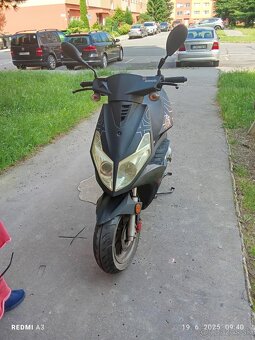 Generic XOR 125 cc - 3