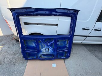 Predam Zadnú kapotu W639 Vito Viano - 3