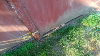 Predám garážové dvojkrídkove vráta - 3