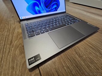 LENOVO IdeaPad 5 Pro 14IMH9 OLED - 3