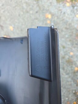 Predam novu zadnu pravu krytku prahu passat B6/B7 - 3