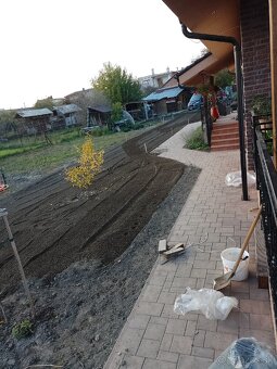 Zakladač trávnika - 3