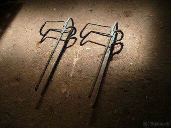 Držiaky rýn K/J/G, ako nové 8ks - 6e ks.monterky,prešiváky. - 3